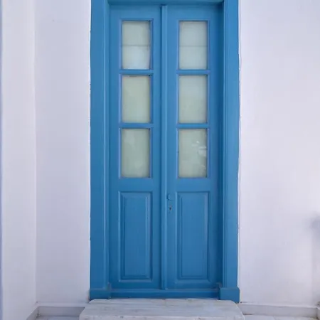 Apartment Retreat - The Door